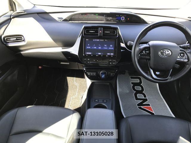 Toyota PRIUS 2019-07 281956-9