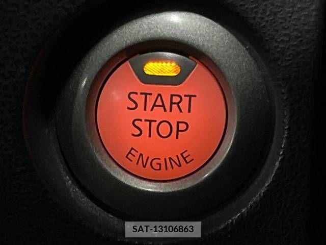 Nissan JUKE 2010-11 327785-6