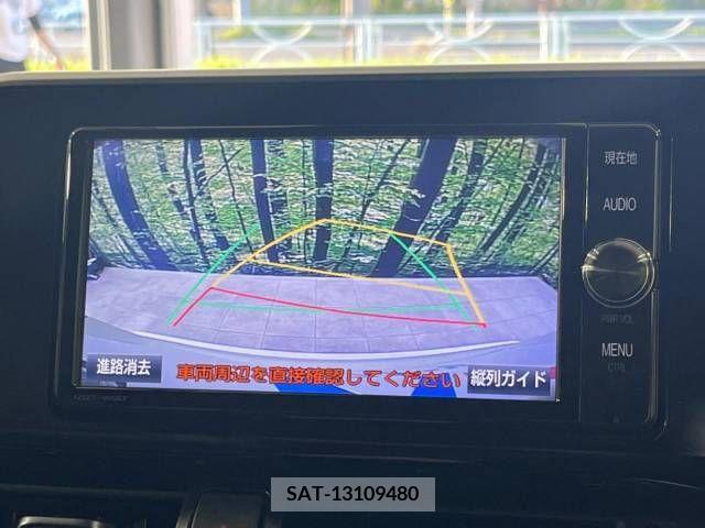 Toyota C-HR 2017-10 265468-5