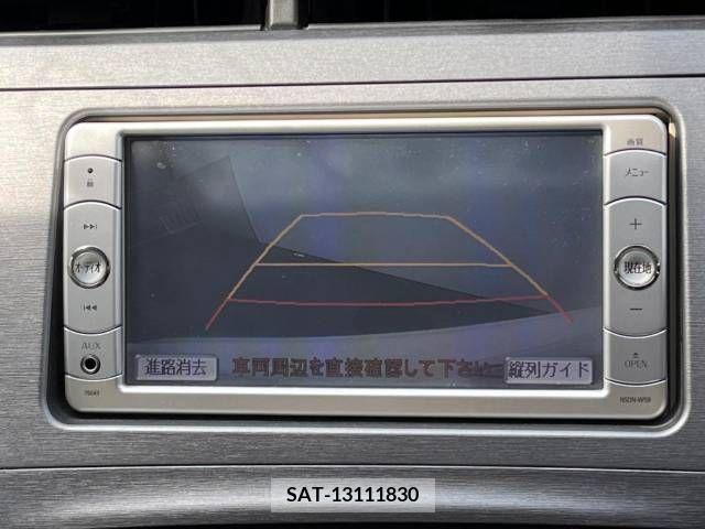 Toyota PRIUS 2013-04 282304-3