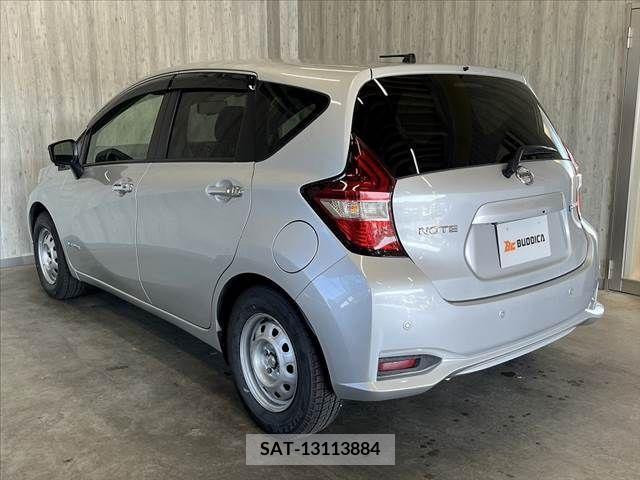 Nissan NOTE 2019-01 305441-12