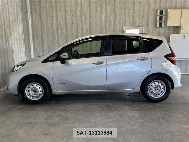 Nissan NOTE 2019-01 305441-11