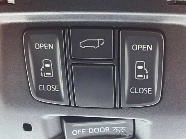 Toyota VELLFIRE 2017-03 21558-6