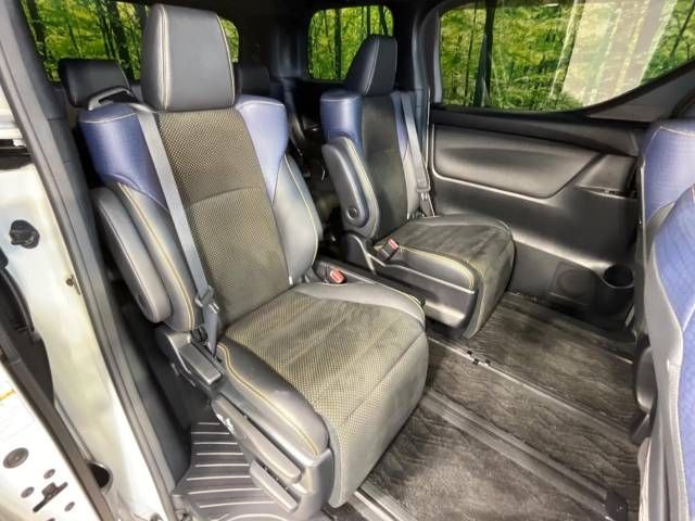 Toyota VELLFIRE 2017-03 21558-9