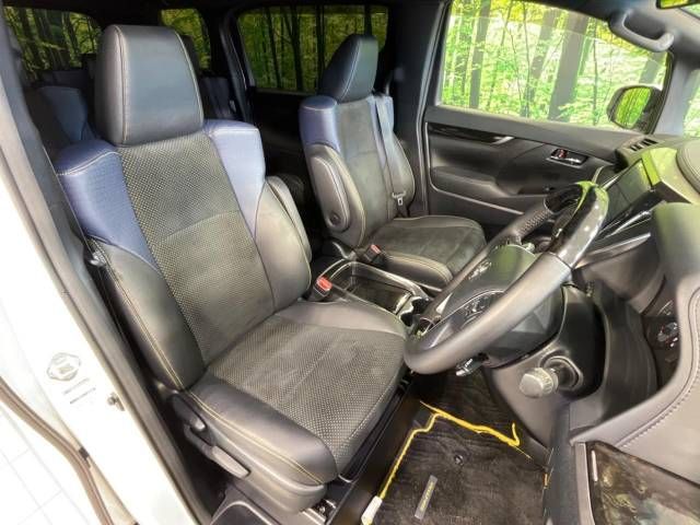 Toyota VELLFIRE 2017-03 21558-8