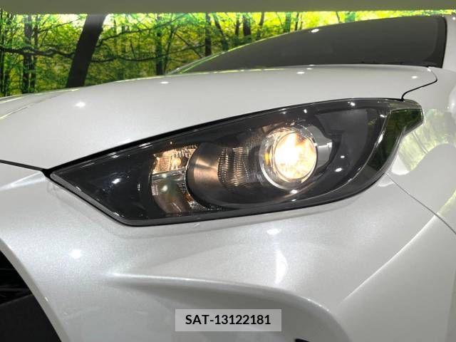 Toyota YARIS 2023-02 371433-12
