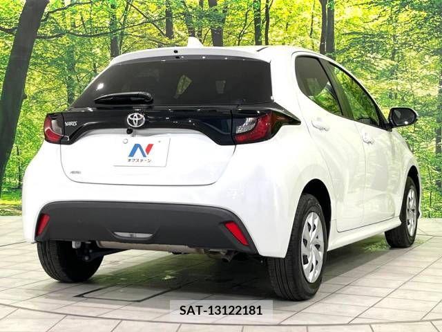 Toyota YARIS 2023-02 371433-17