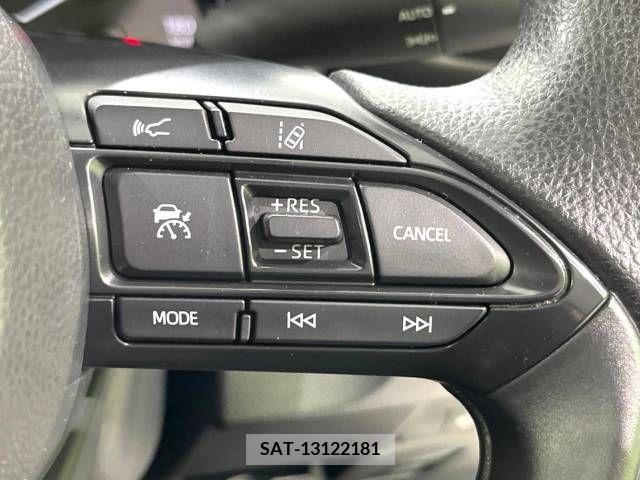 Toyota YARIS 2023-02 371433-4