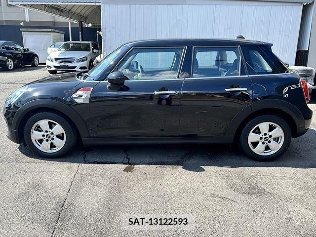 Bmw MINI 2018-10 379165-7