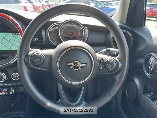 Bmw MINI 2018-10 379165-24