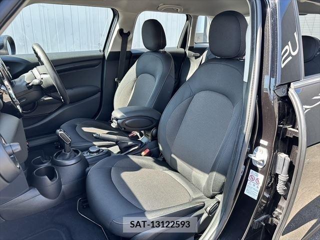 Bmw MINI 2018-10 379165-20