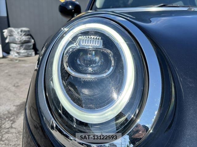 Bmw MINI 2018-10 379165-9
