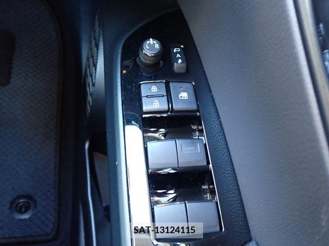 Toyota PRIUS 2020-11 322468-5