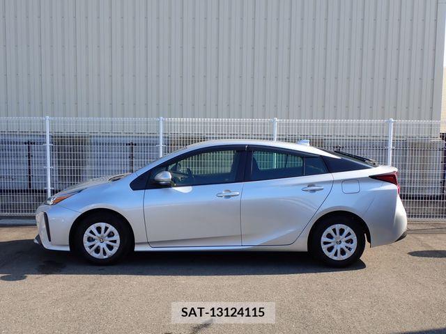 Toyota PRIUS 2020-11 322468-3