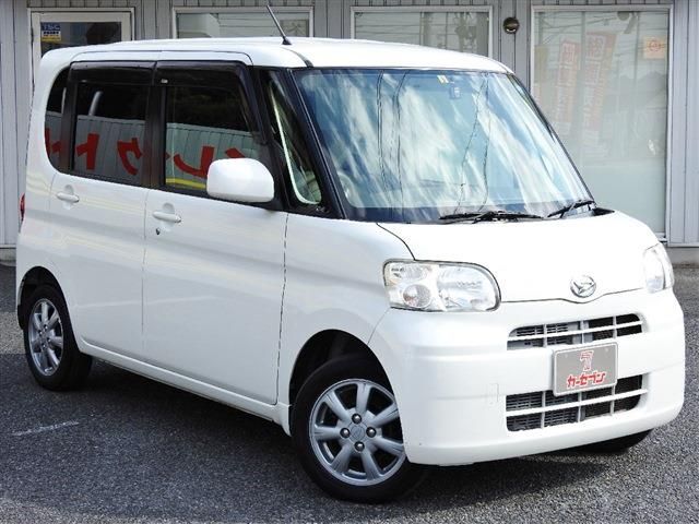 Daihatsu TANTO 2011-02 184123-2