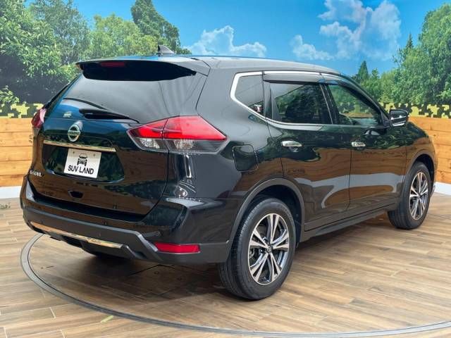 Nissan X-TRAIL 2018-09 24470-17