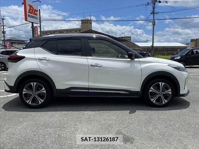 Nissan KICKS 2020-11 338012-11