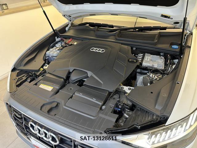 Audi Q8 2019-10 356618-16