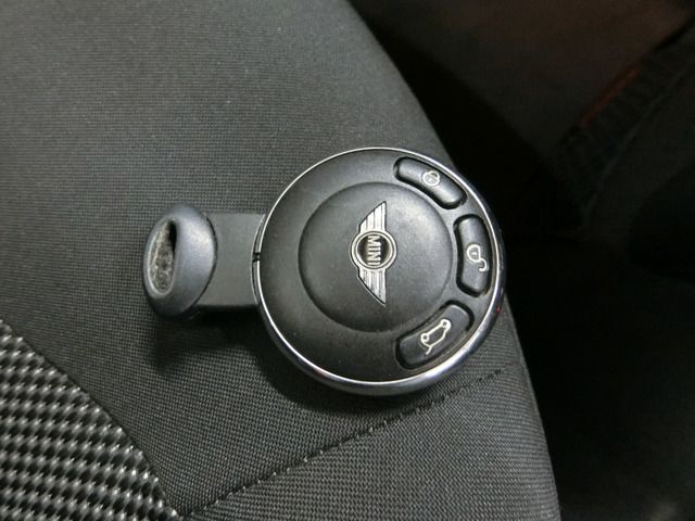 Bmw MINI 2011-04 5452-16