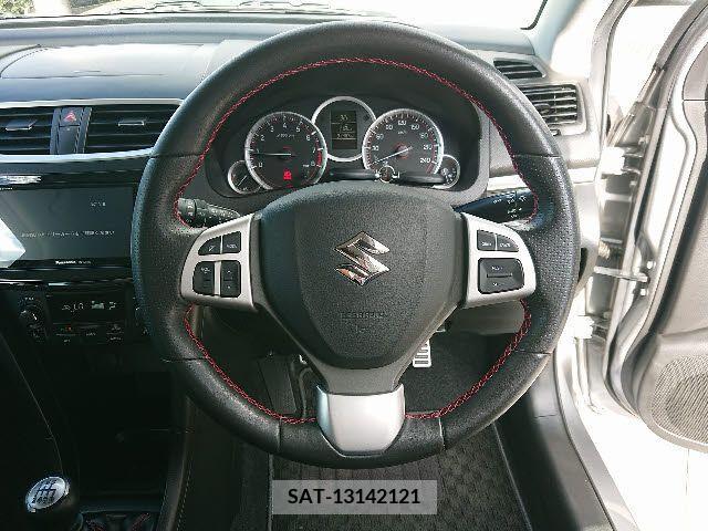Suzuki SWIFT 2015-08 369026-13