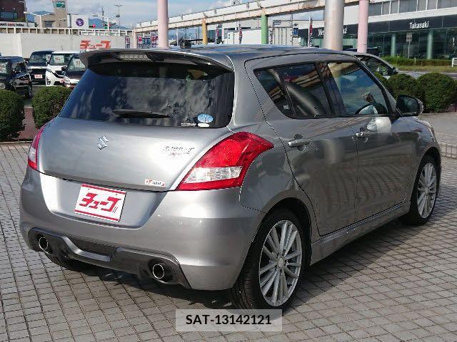 Suzuki SWIFT 2015-08 369026-2