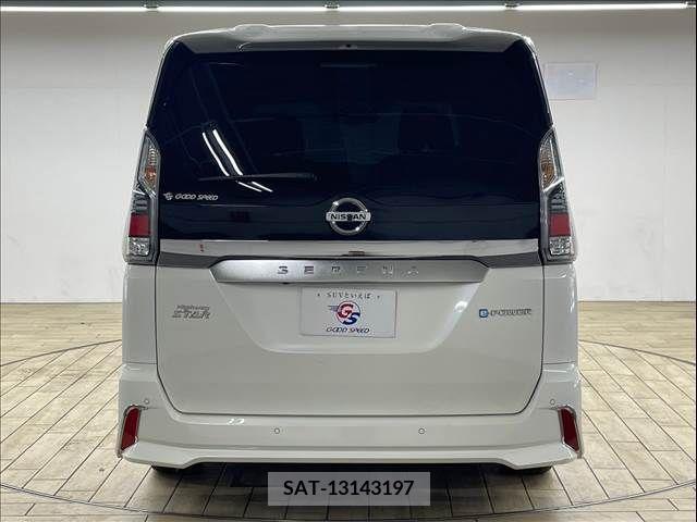 Nissan SERENA 2018-09 284149-18