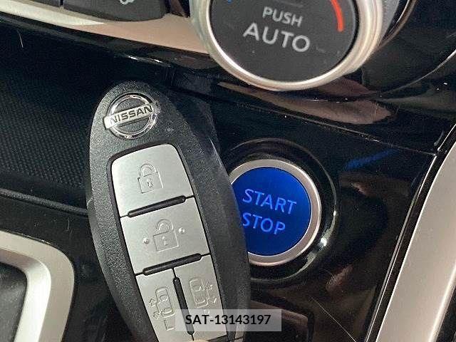 Nissan SERENA 2018-09 284149-15