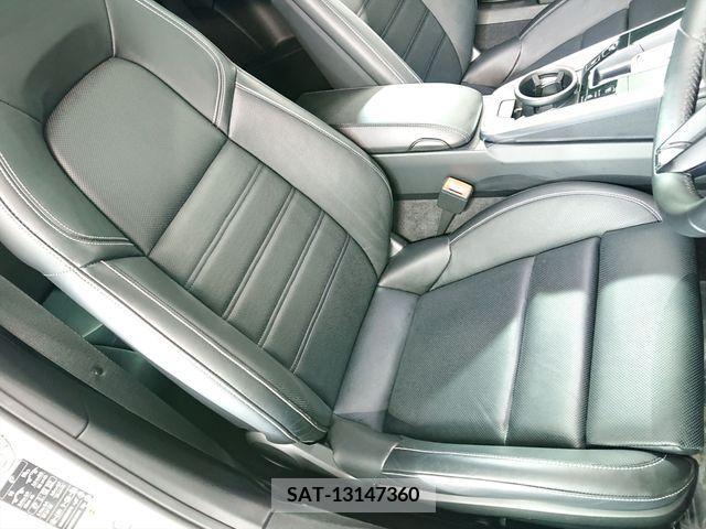 Porsche 911 2022-04 366197-7
