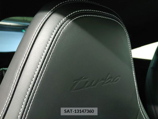 Porsche 911 2022-04 366197-10