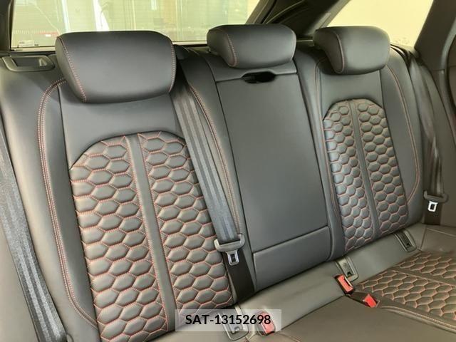 Audi RS4 2019-06 343308-14