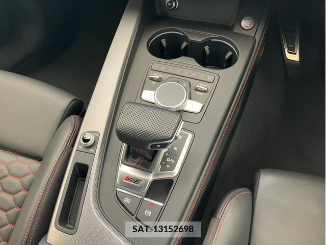 Audi RS4 2019-06 343308-12