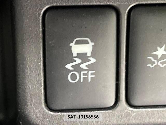 Nissan DAYZ 2015-10 390357-5