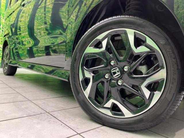 Honda N BOX CUSTOM 2018-12 181438-13