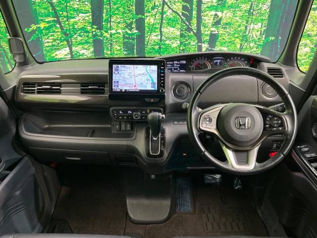 Honda N BOX CUSTOM 2018-12 181438-1