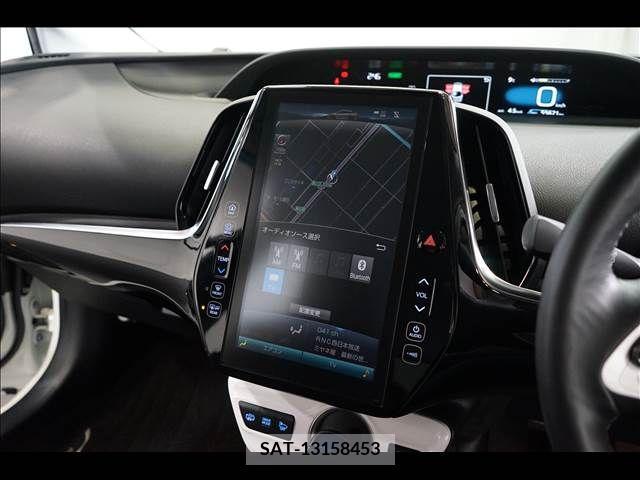 Toyota PRIUS PHV 2017-07 322602-10