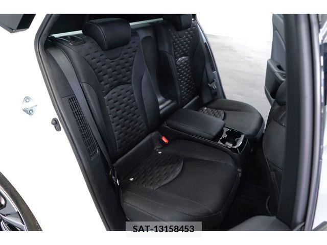 Toyota PRIUS PHV 2017-07 322602-26