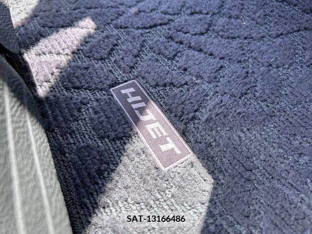 Daihatsu HIJET VAN 2014-07 361338-21