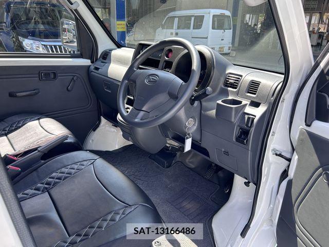 Daihatsu HIJET VAN 2014-07 361338-10