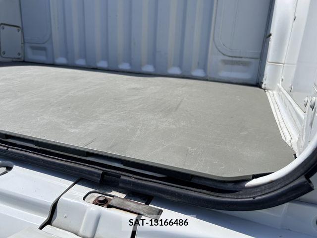 Daihatsu HIJET VAN 2014-07 361338-8