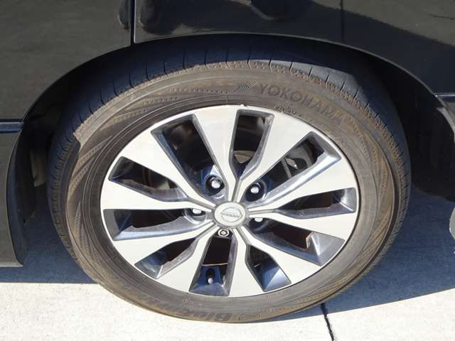 Nissan SERENA 2020-12 183934-13
