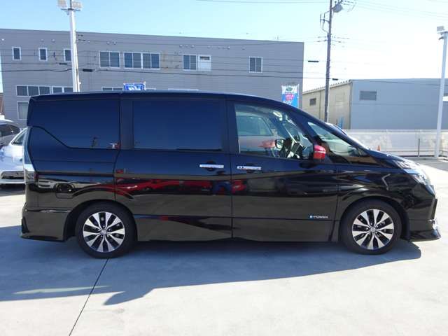 Nissan SERENA 2020-12 183934-11