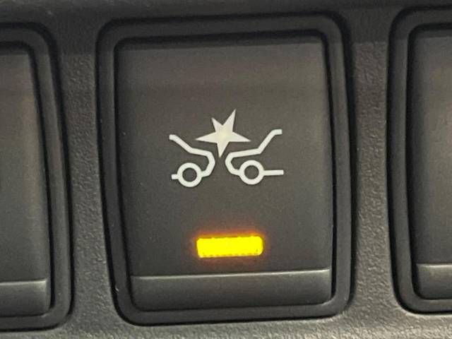 Nissan TEANA 2015-11 183524-5
