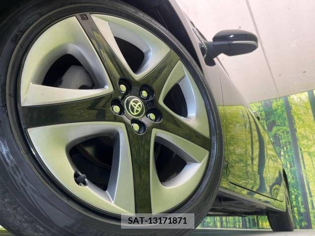 Toyota PRIUS 2019-09 366511-13