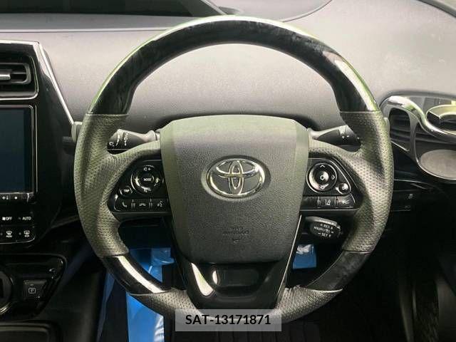 Toyota PRIUS 2019-09 366511-11