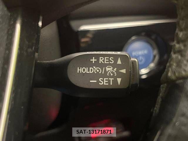 Toyota PRIUS 2019-09 366511-5