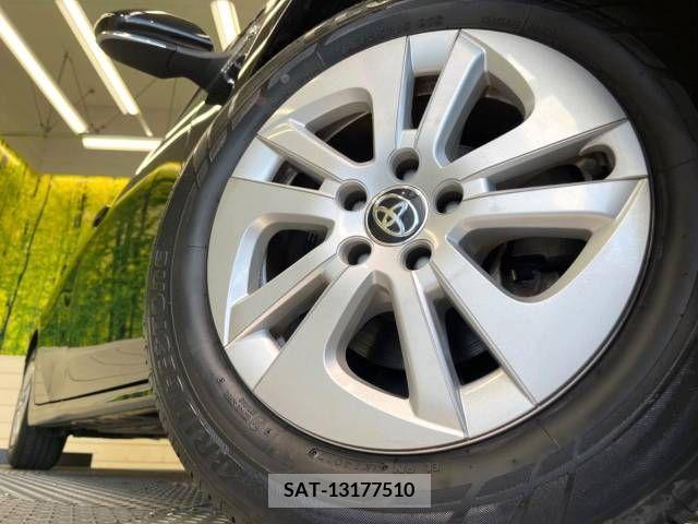 Toyota PRIUS 2017-11 366448-13