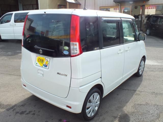 Suzuki PALETTE 2012-01 2250-14