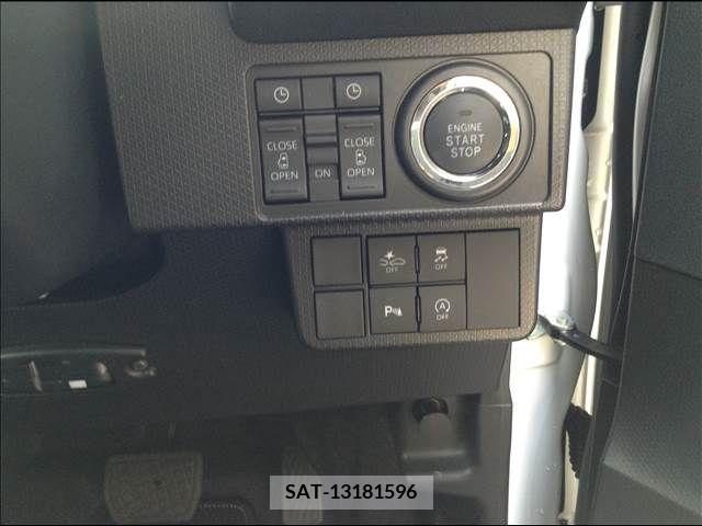 Daihatsu TANTO 2022-10 287167-8