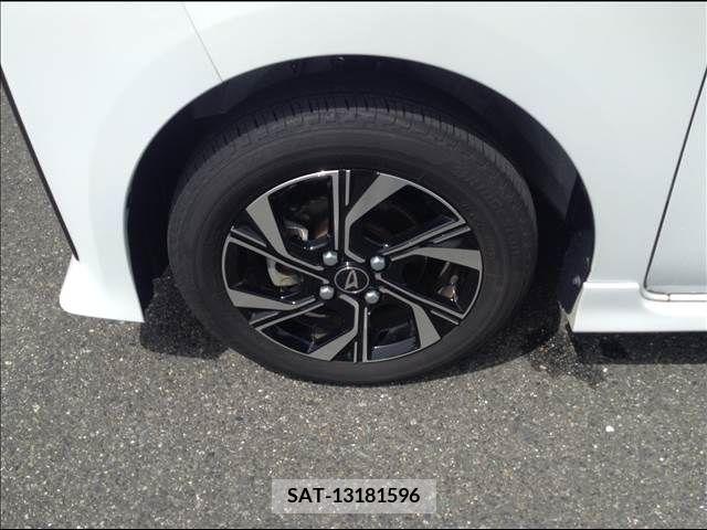 Daihatsu TANTO 2022-10 287167-5
