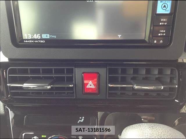 Daihatsu TANTO 2022-10 287167-12